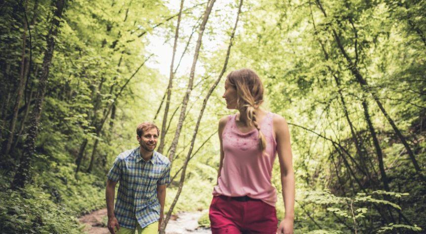 Outdoorbekleidung fuer den Sommer