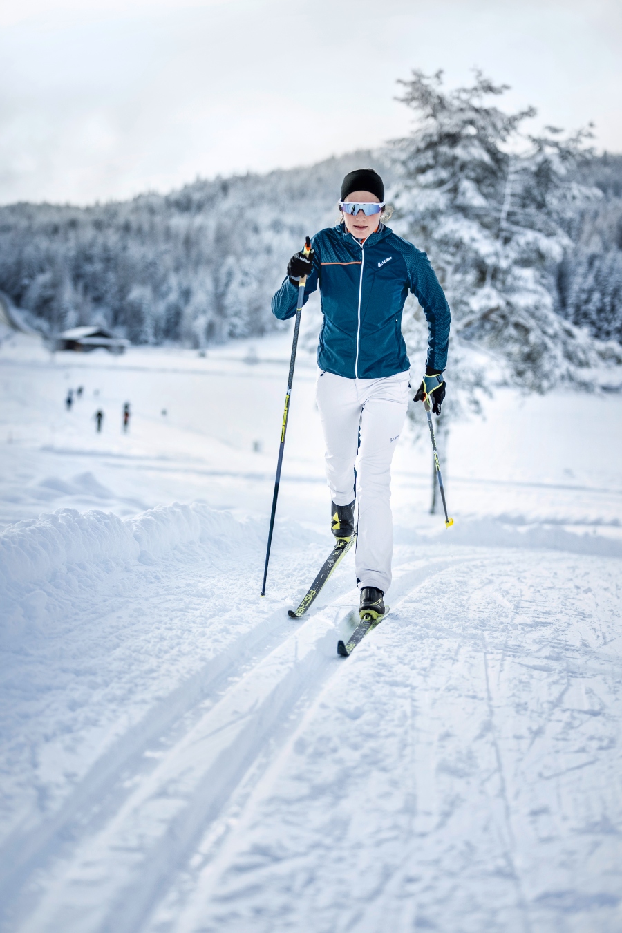 Skibekleidung für Damen jetzt online entdecken! skibekleidung-damen