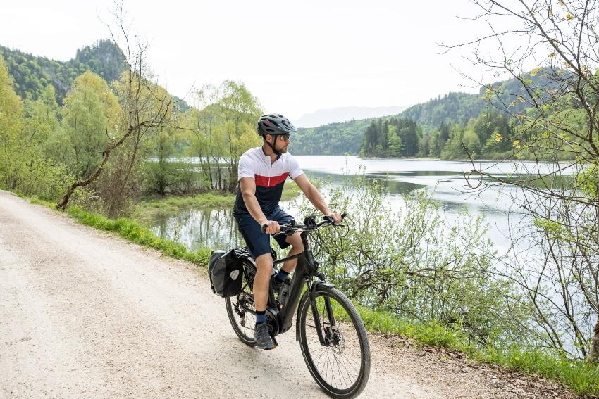 Radtrikots für Herren mit hohem Anspruch an Funktion und Design