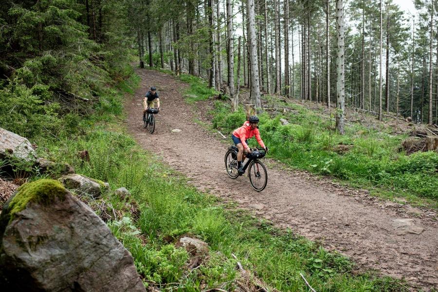 Hochwertige Fahrradbekleidung von Gonso für Radtouren Gonso Fahrradbekleidung - Radtour im Harz